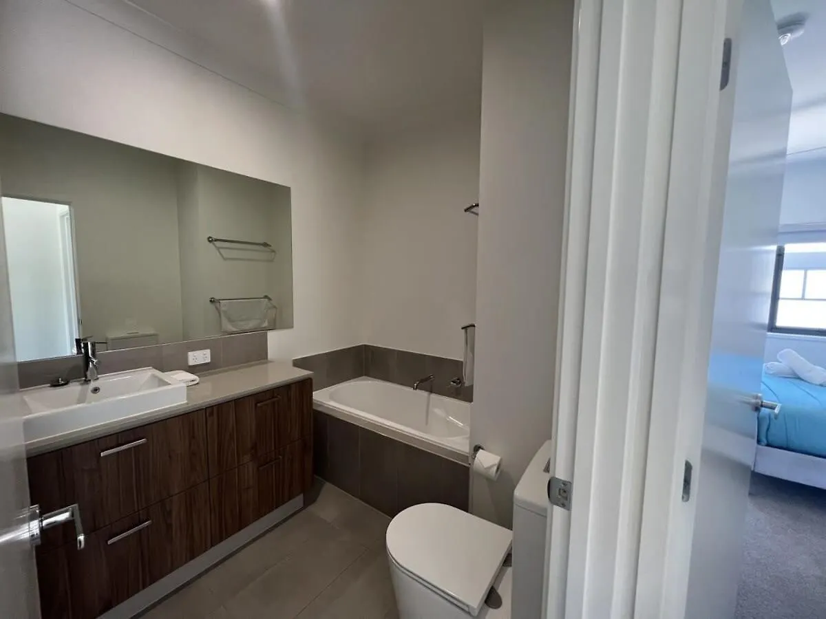 Holiday home Stunning 3Br In Serene Loc Varied Amenities Bbq Gold Coast